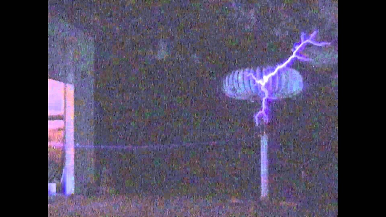 Tesla Magie test 2.mp4
