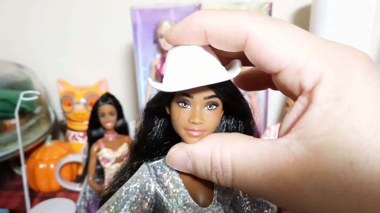 Abriendo nuevas Barbie Fashionistas número 233, 235 & 239