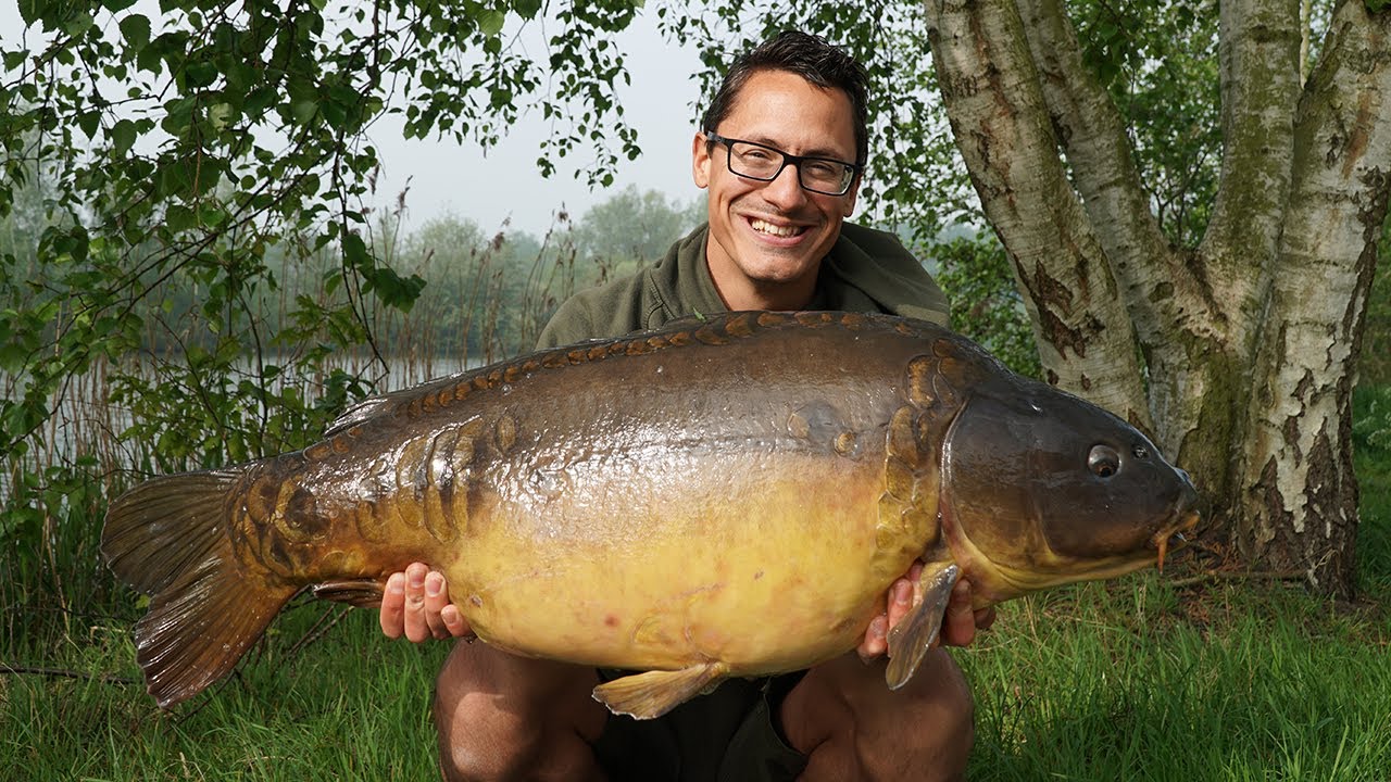 Topsessie op De Karperhoeve - Dertigers vangen op Timmy's & Gio's Lake - Michiel Pilaar van KWO