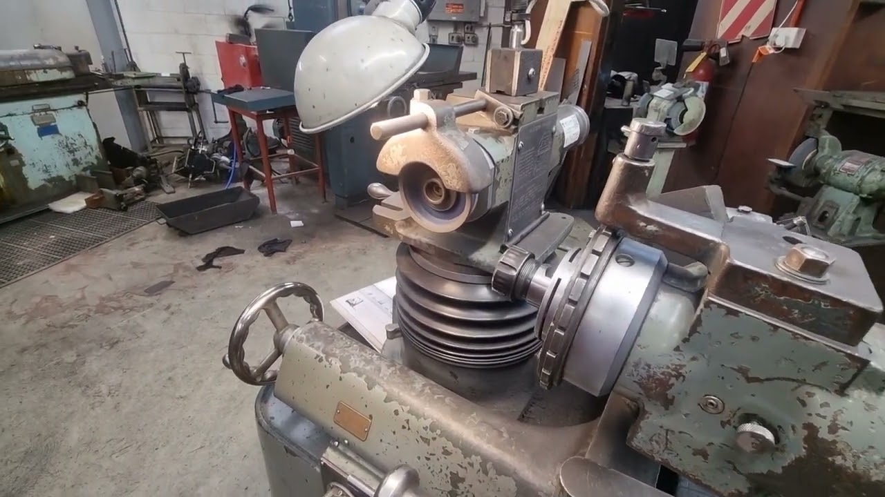 Z147286 - Cincinnati Tool Cutter Grinder