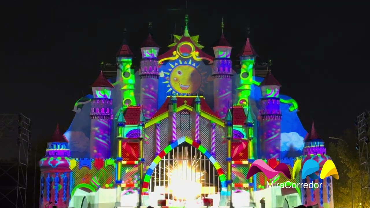 La nueva Puerta Mágica y el espectáculo del dragón en las Mágicas Navidades de Torrejón (completo)