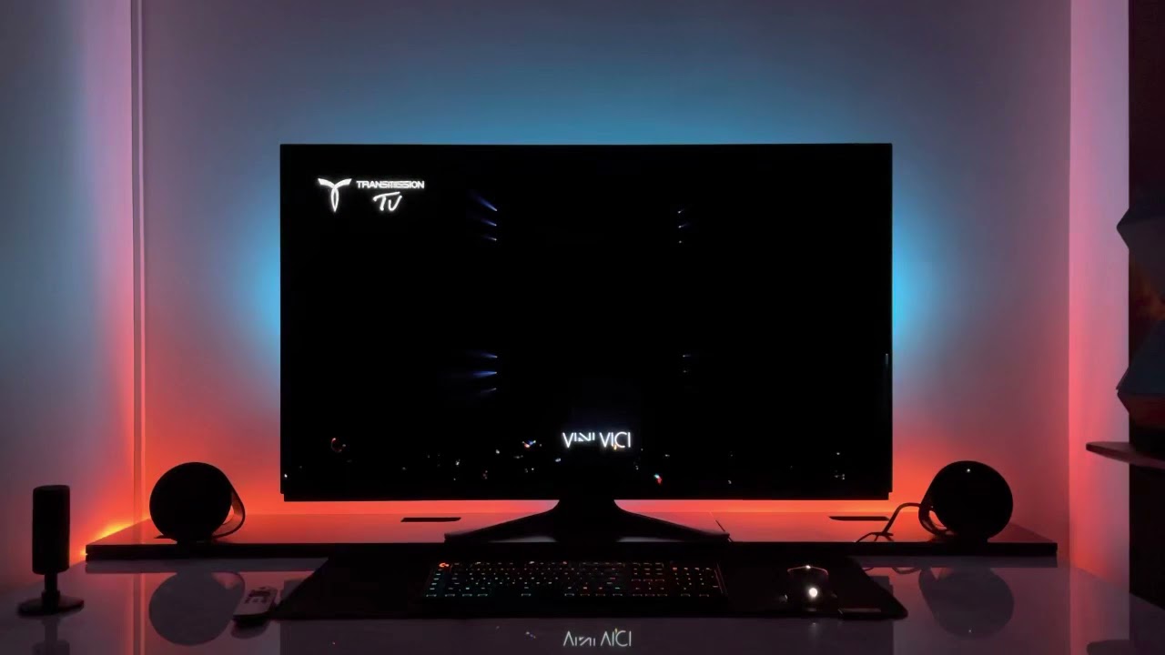 Alienware 55 Oleg Gaming Monitor With Logitech G560 Lightsync