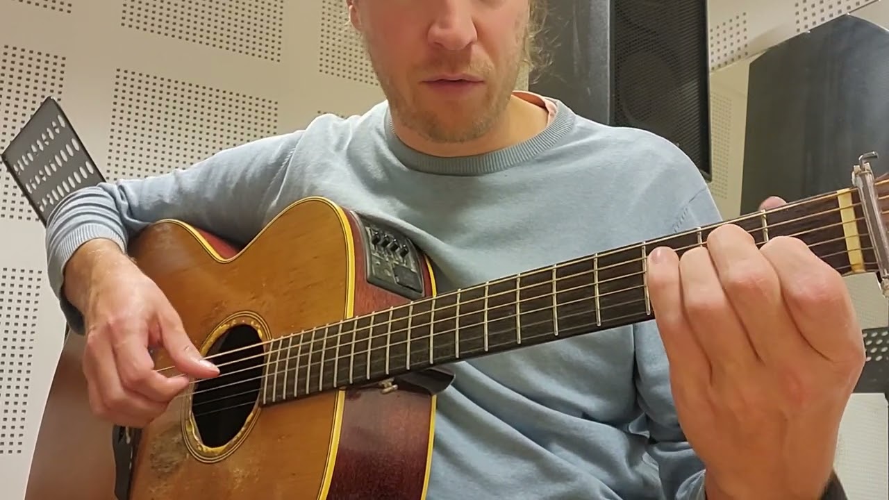 Blue Moon - Grille Folk/Swing en C