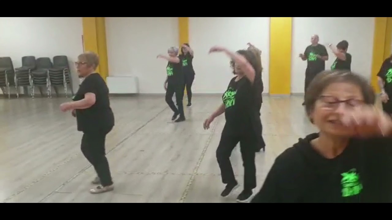 DUECENTOMILAORE - COREO ANDREA STELLA - Asd New Silvan School Dance