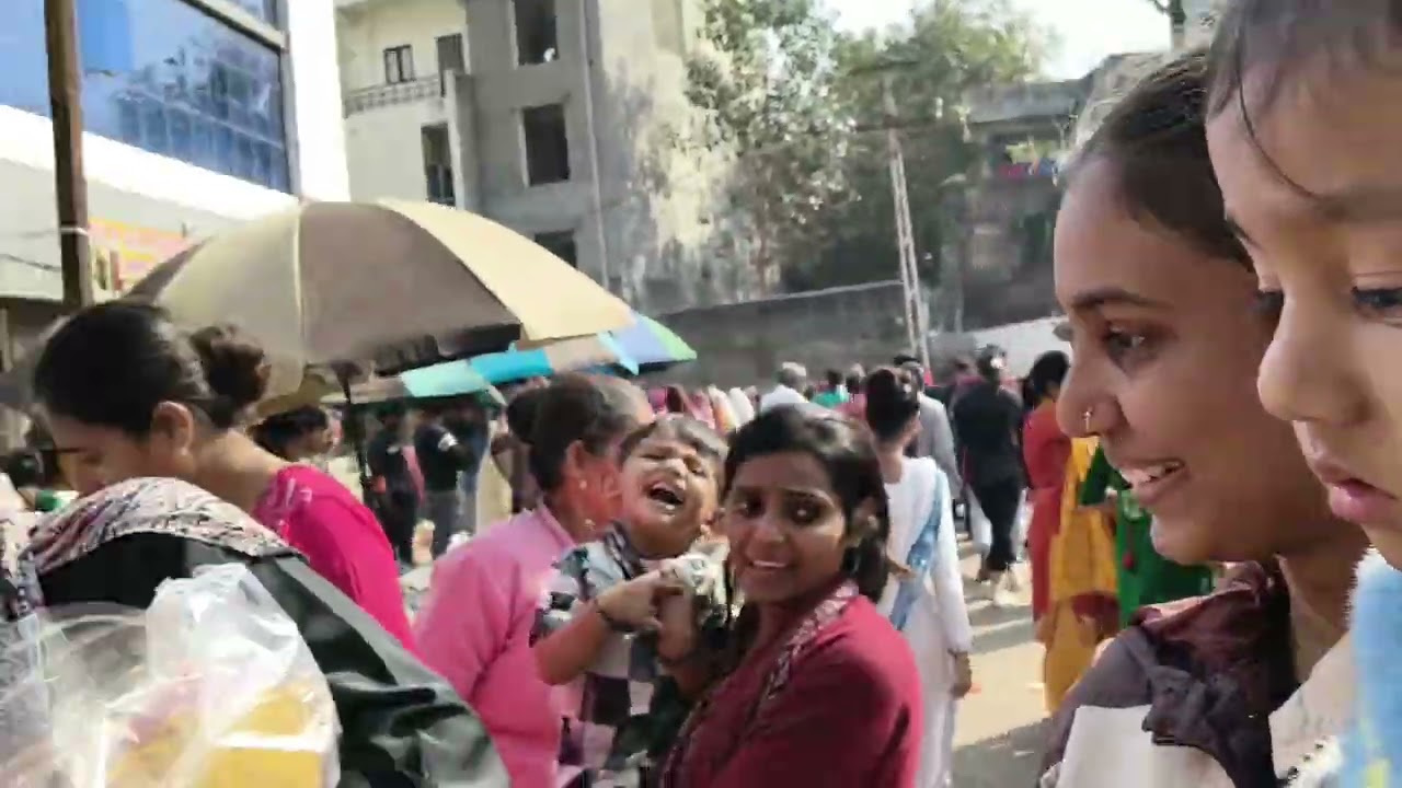 मार्केट से की शॉपिंग 🤩
