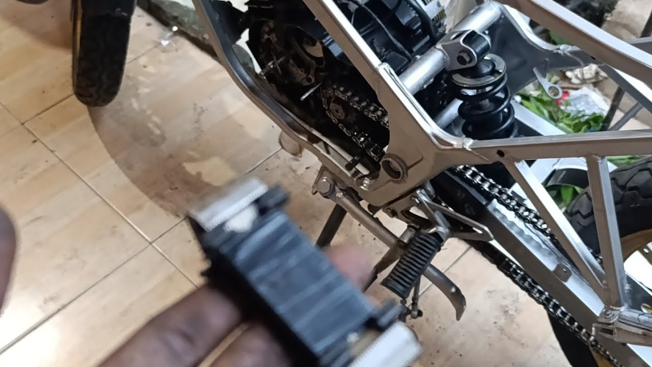 MERUBAH KELISTRIKAN Suzuki RGR ac-dc hitungan menit