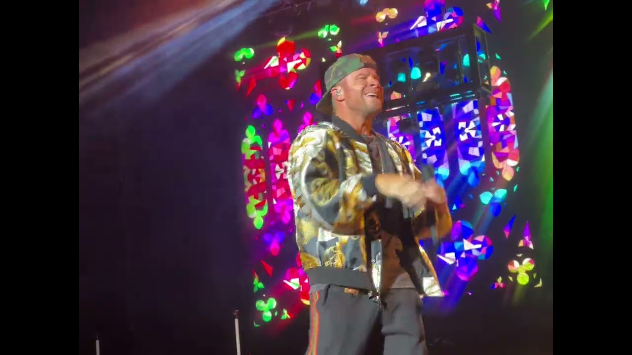 Backstreet Boys  - Quit Playing Games & As Long As You Love Me (2022-06-28 Atlanta)