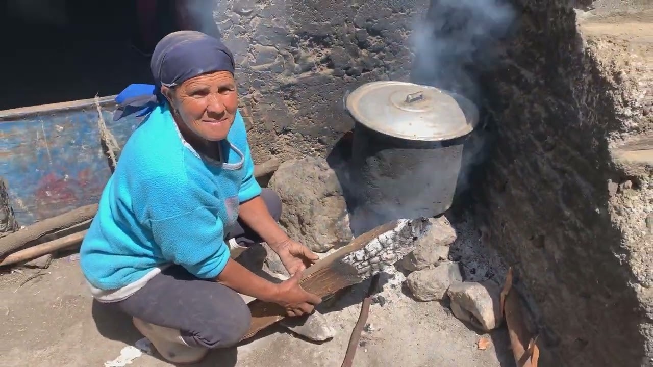 Zu Tisch in Cabo Verde - Katxupa, das kapverdische Nationalgericht