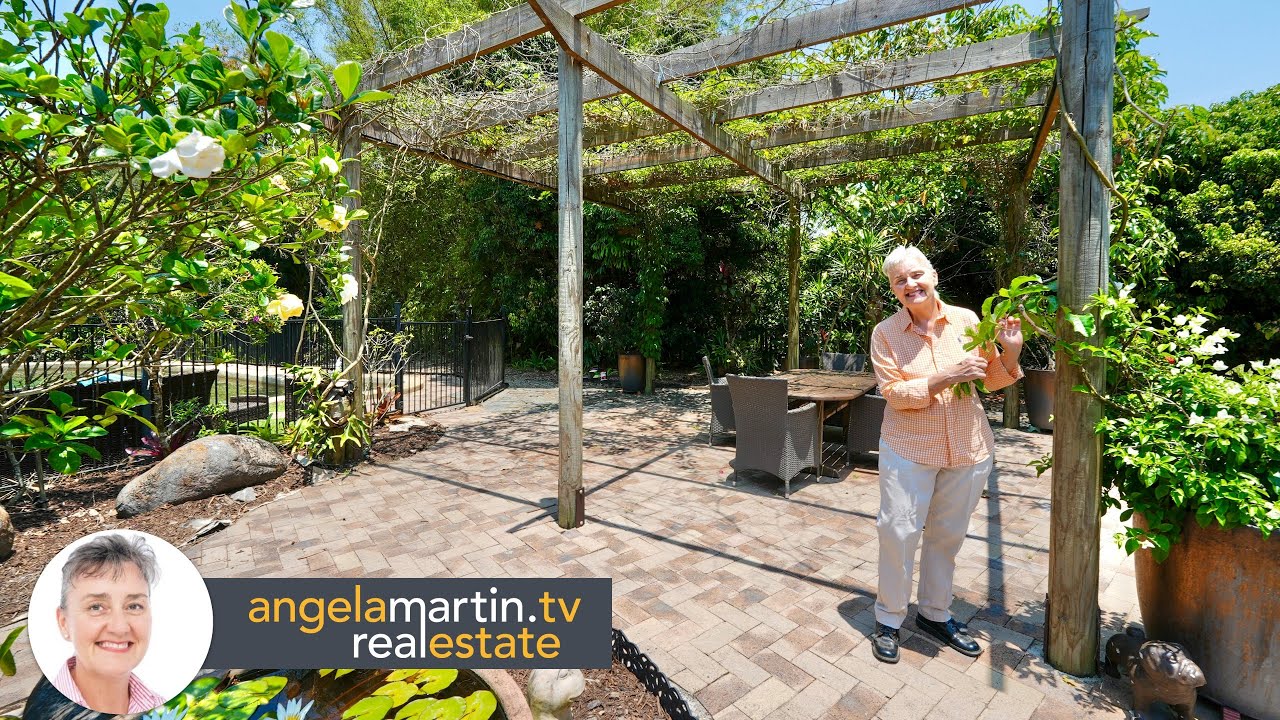 10 Fairyland Road, Kuranda Qld 4881 Агентство недвижимости Angela Martin