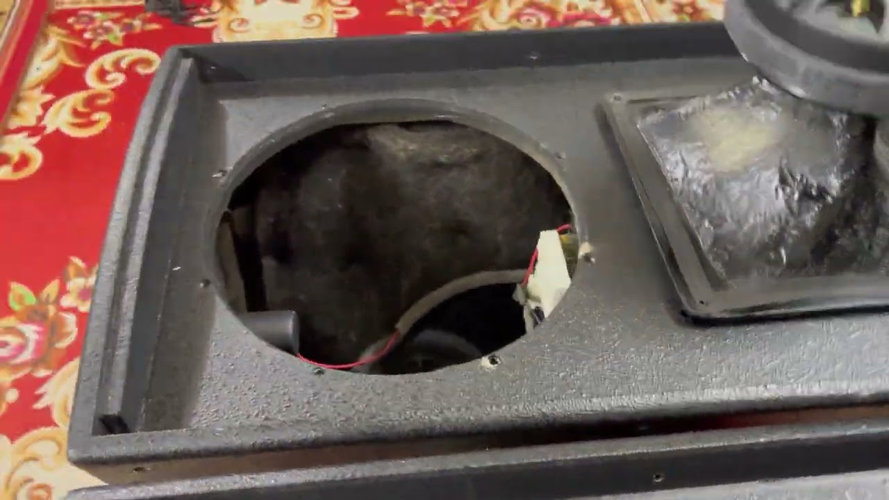 Loa B3 X12i bãi xịn, zin nguyên bản gốc, tiếng quá phê, chơi các thể loại nhạc và karaoke,0378030730