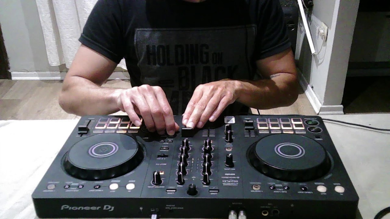 DANCE MUSIC LIVE DJ SET - FULLY IMPROVISED (SESSION #18)