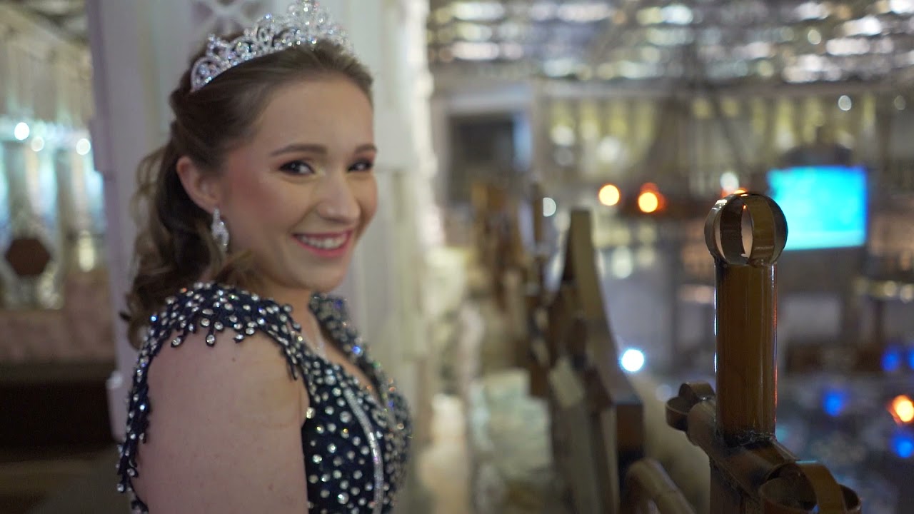 Monte Castelo Eventos - Bianca 15+1