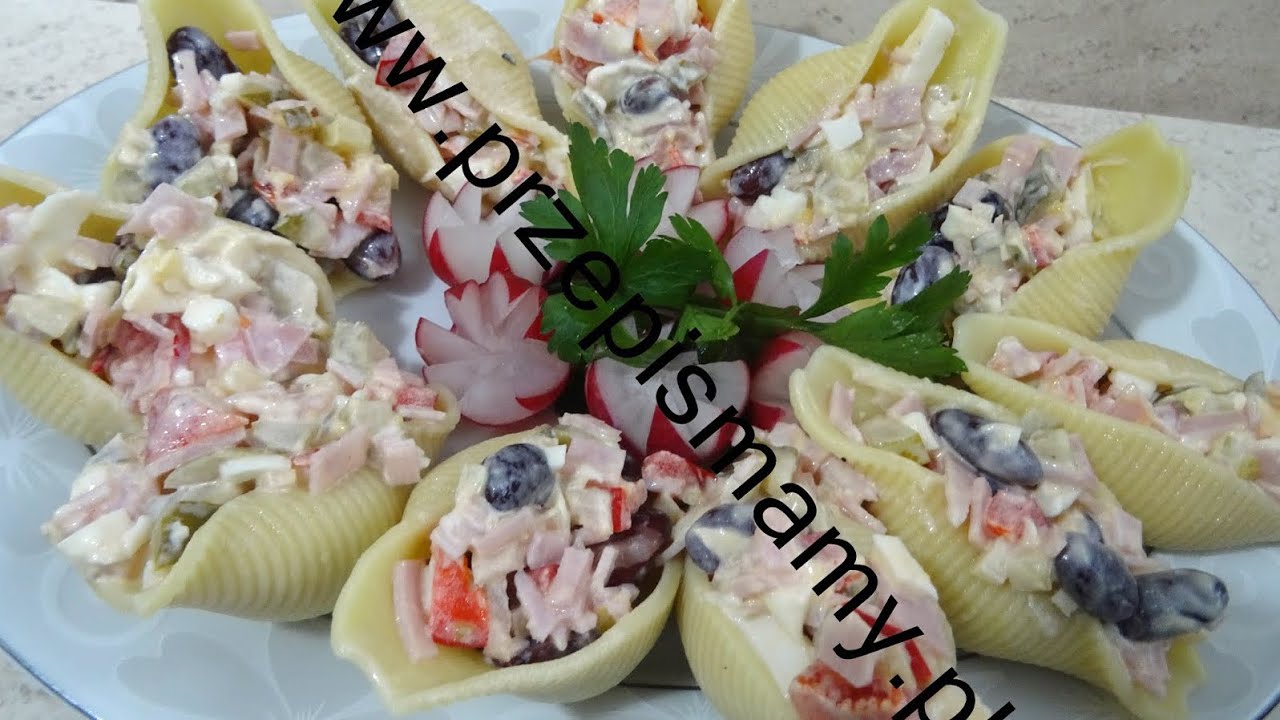 Prosta sałatka na imprezę Przepis na muszle makaronowe nadziewane