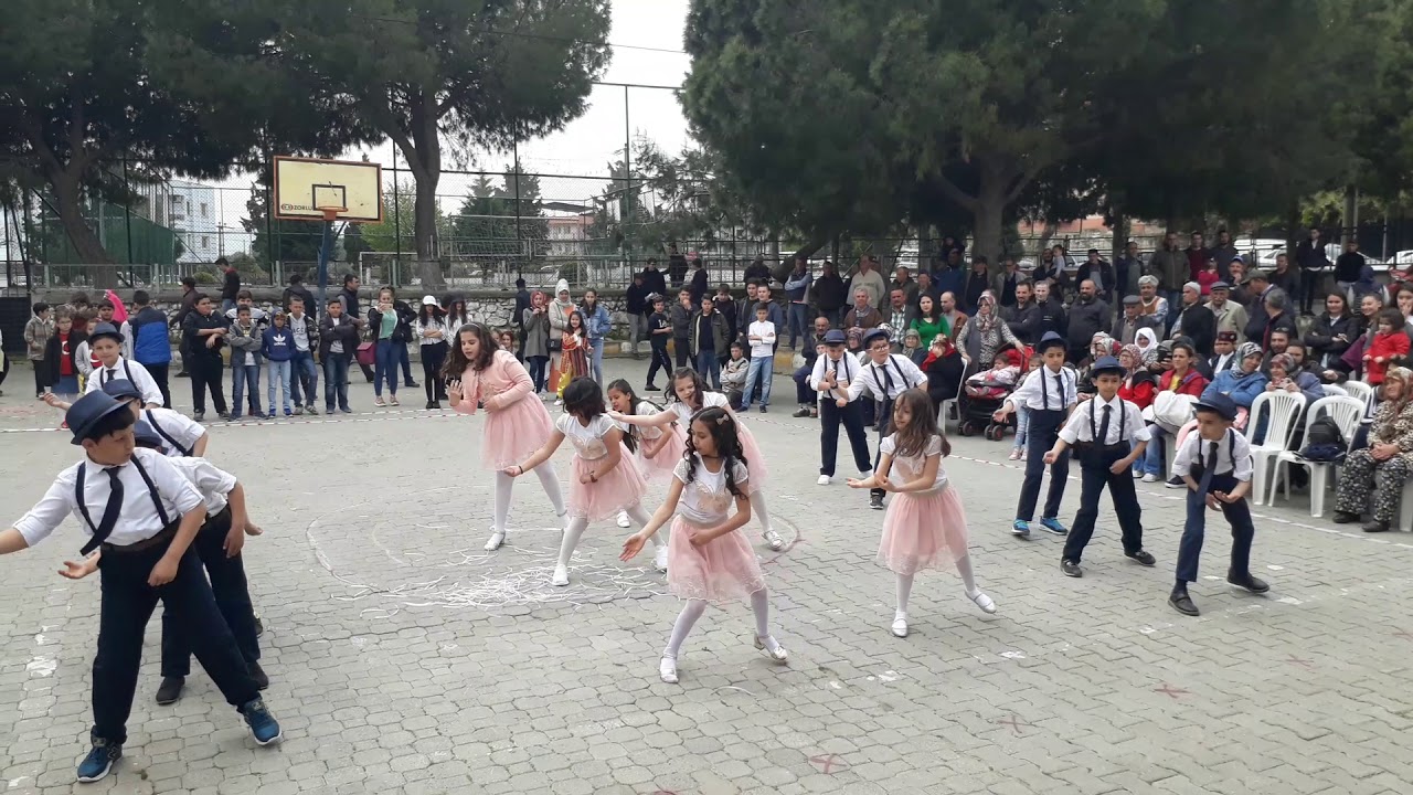 Karaoğlanlı İlkokulu 4/A sınıfı 
