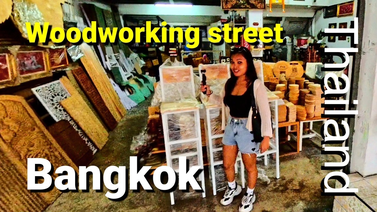 Walking the Woodworking Street Soi PrachaNarumit Bangkok 2024