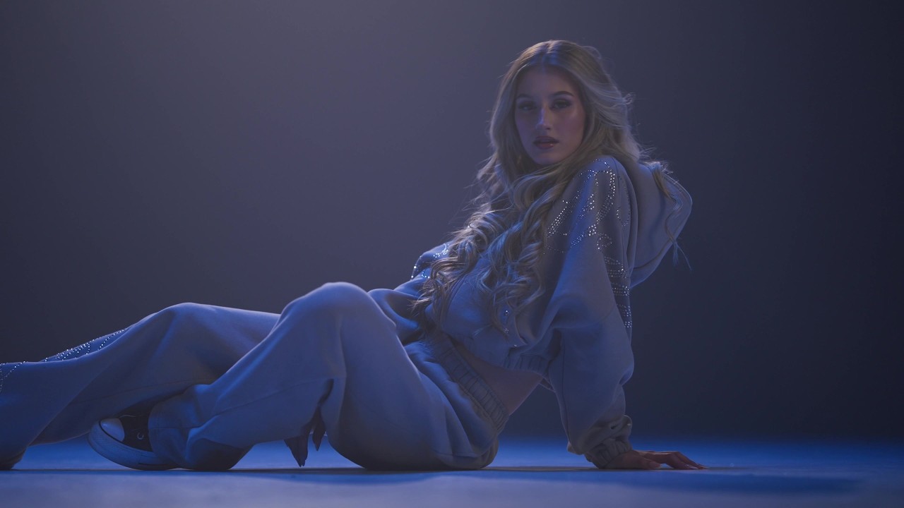 Sabira &ndash; Iluzija (Official Music Video)