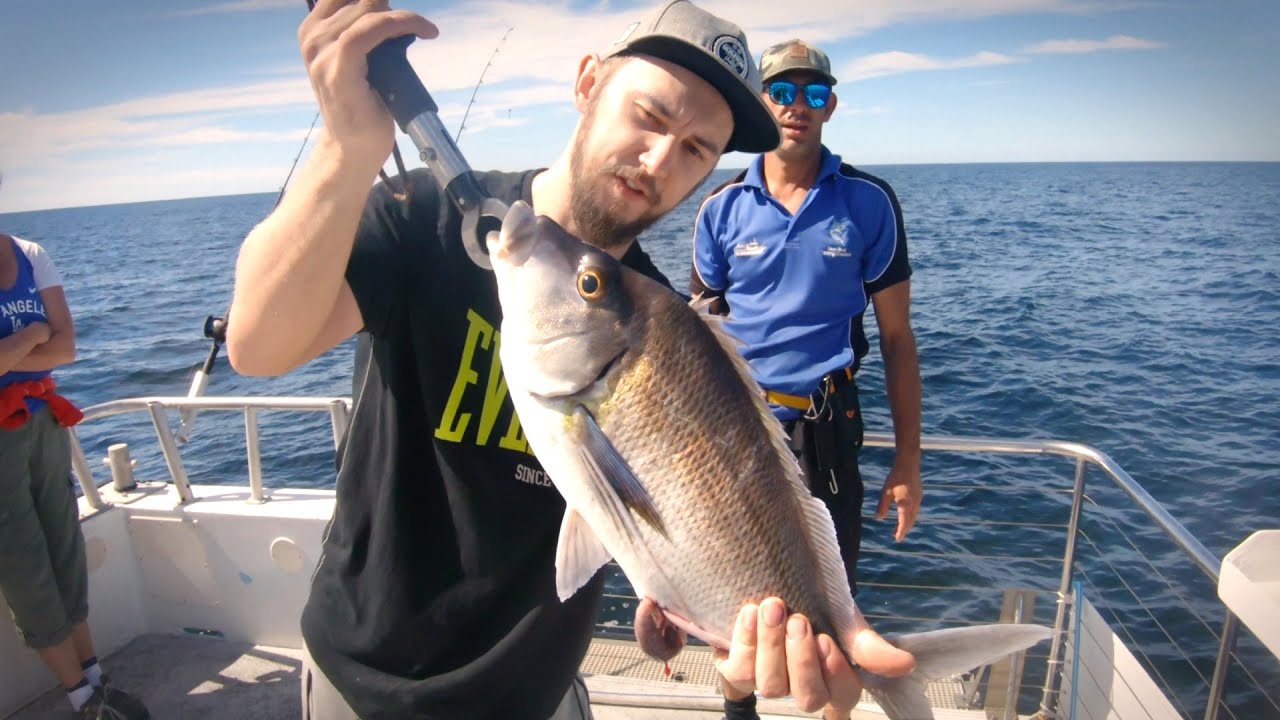 Fishing in Sydney - Episode 4 - Fishing outside Sydney harbour