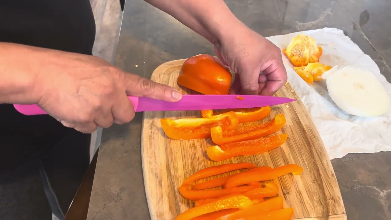 Camarones con vegetales una comida rápida 