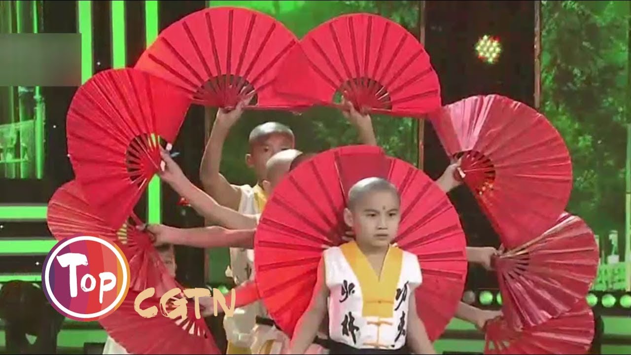 Quand la danse d'&eacute;ventail rencontre le kung-fu...