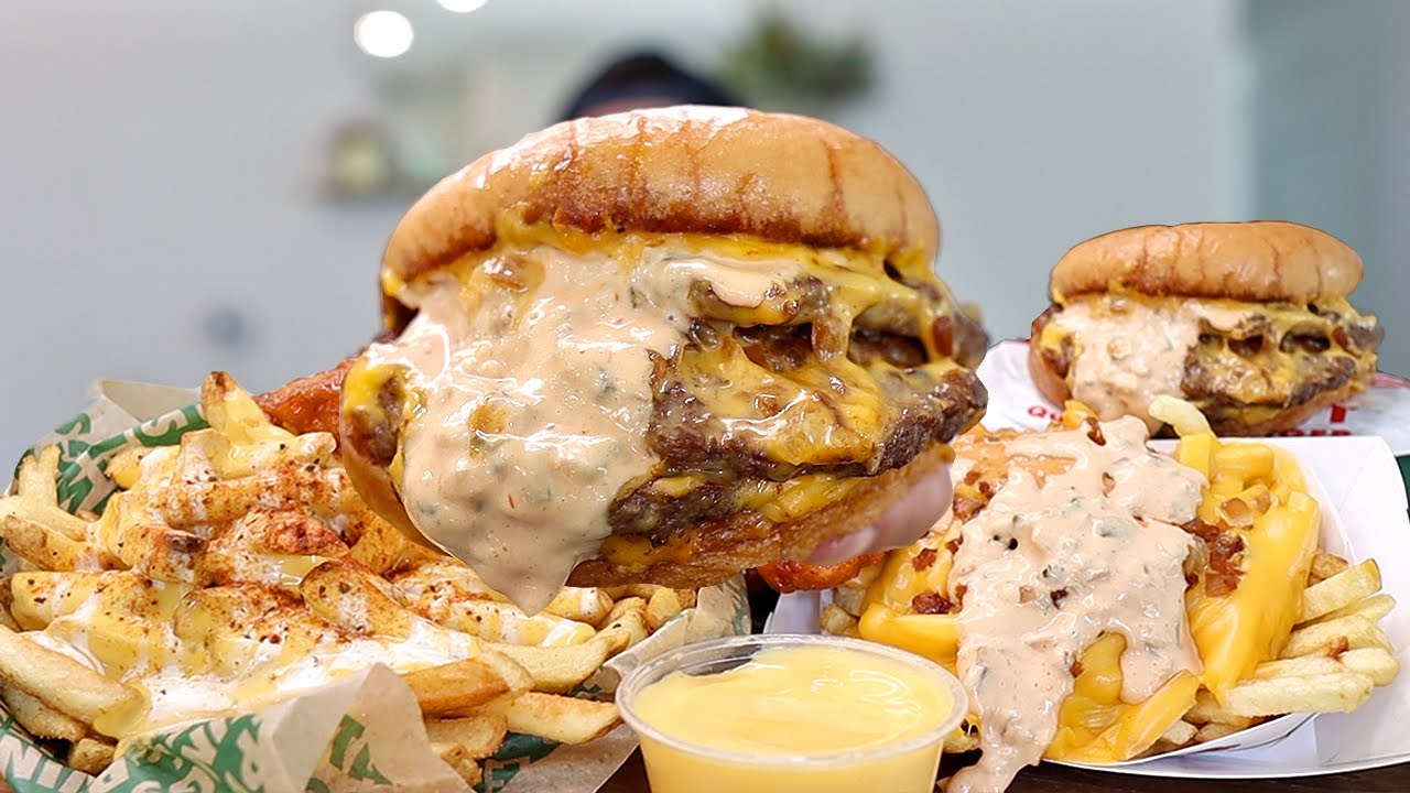 IN N OUT ANIMAL STYLE FRIES TRIPLE CHEESEBURGER & WINGSTOP LOUISIANA VOODOO FRIES | NO TALKING