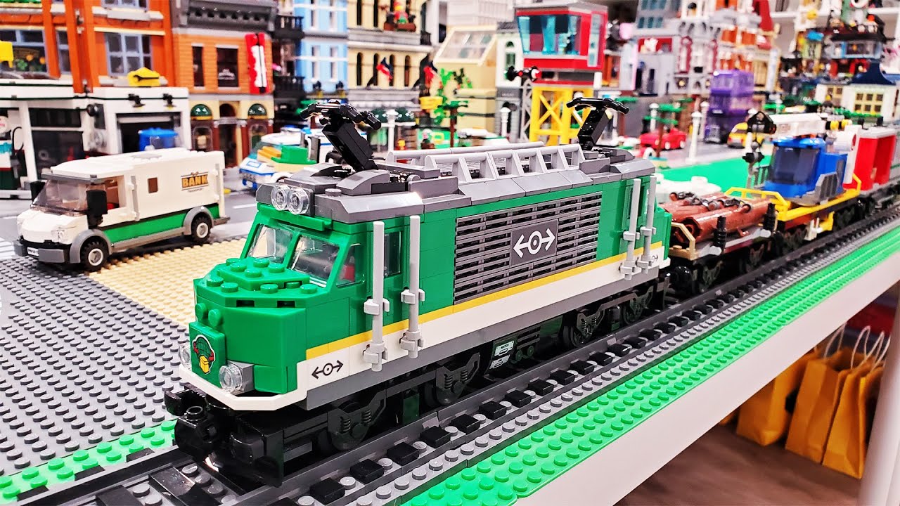 LEGO Cargo Train Review! It's AWESOME!