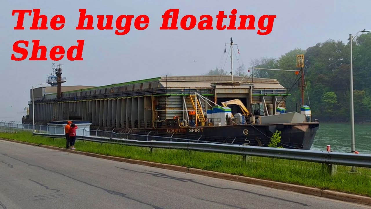 Wilf Seymour and Alouette Spirit upbound at Lock 1 May 19, 2024