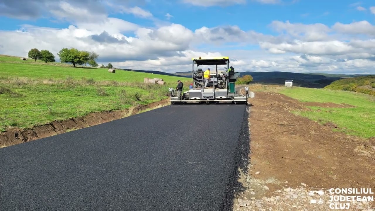 Consiliul Județean a finalizat asfaltarea DJ 108F Bobâlna – Monumentul Răscoalei