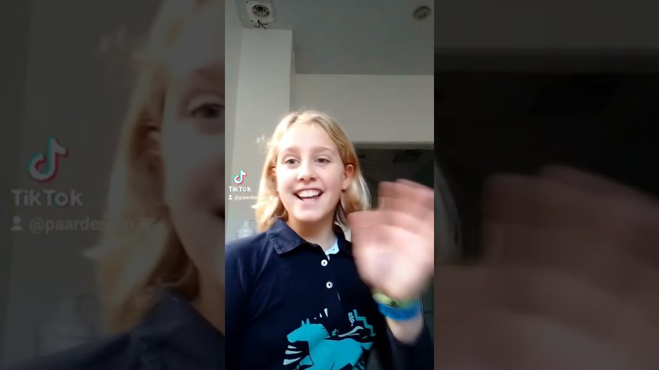 klaarmaken voor het paardrijden!!!!!!!!