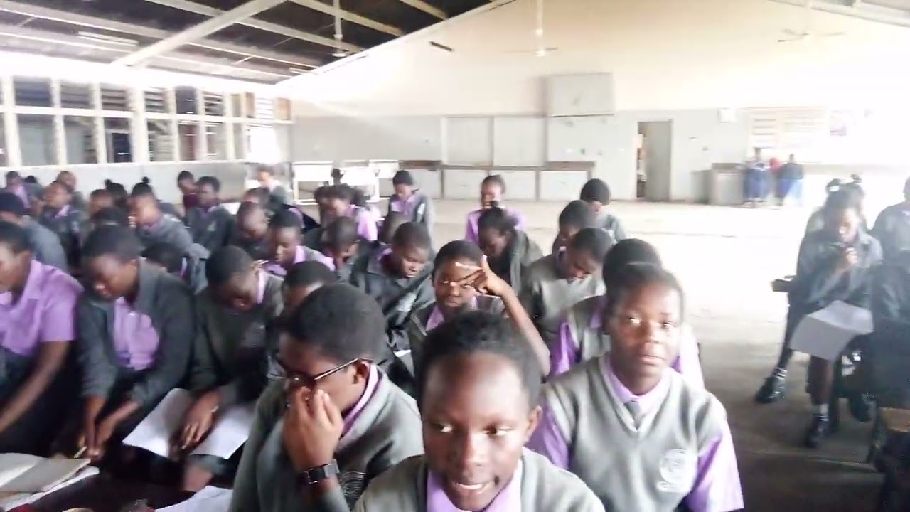 Wimbo wa utanzu wa mazungumzo na vipera vyake(Mukumu girls)