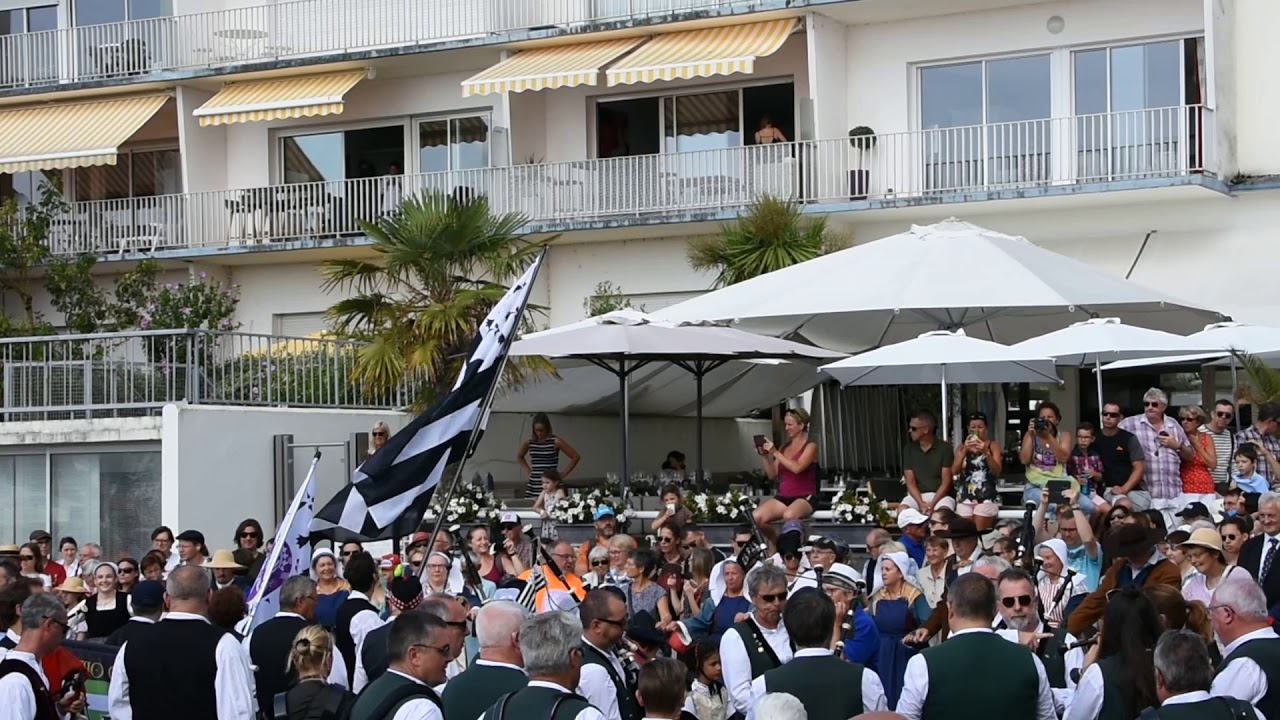Bagad de la Presqu'île  le Pouliguen 44