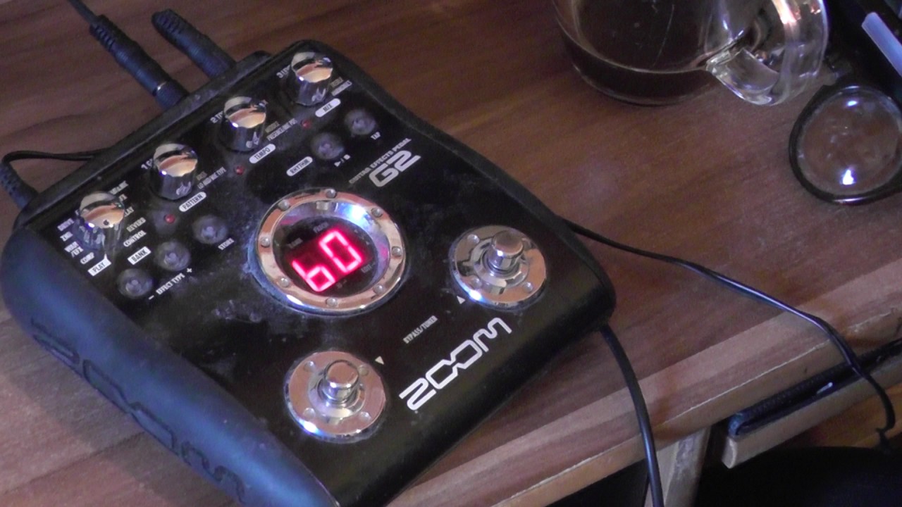 ZOOM G2 - multiefekt gitarowy i lampowy 