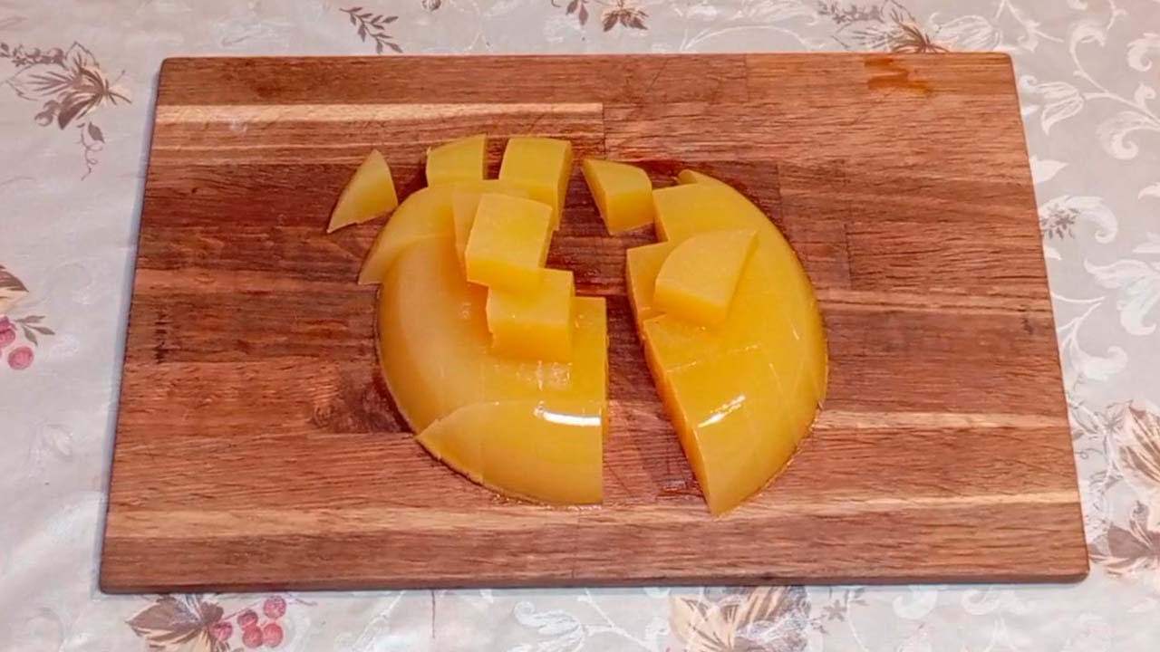 Homemade Mandarin Orange Marmalade in 5 minutes!