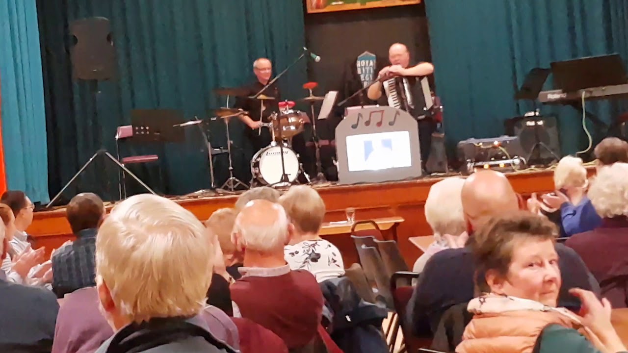 Gordon Pattullo at the North East Accordion and Fiddle Club