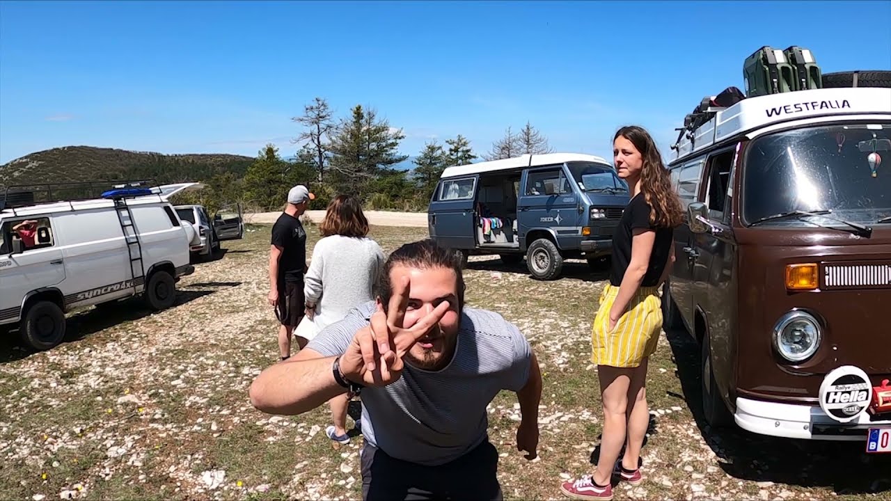 Balade sur les pistes du Verdon avec les off-road trippers. VW T2 et VW T3 SYNCRO, Pajero 2 et 3.