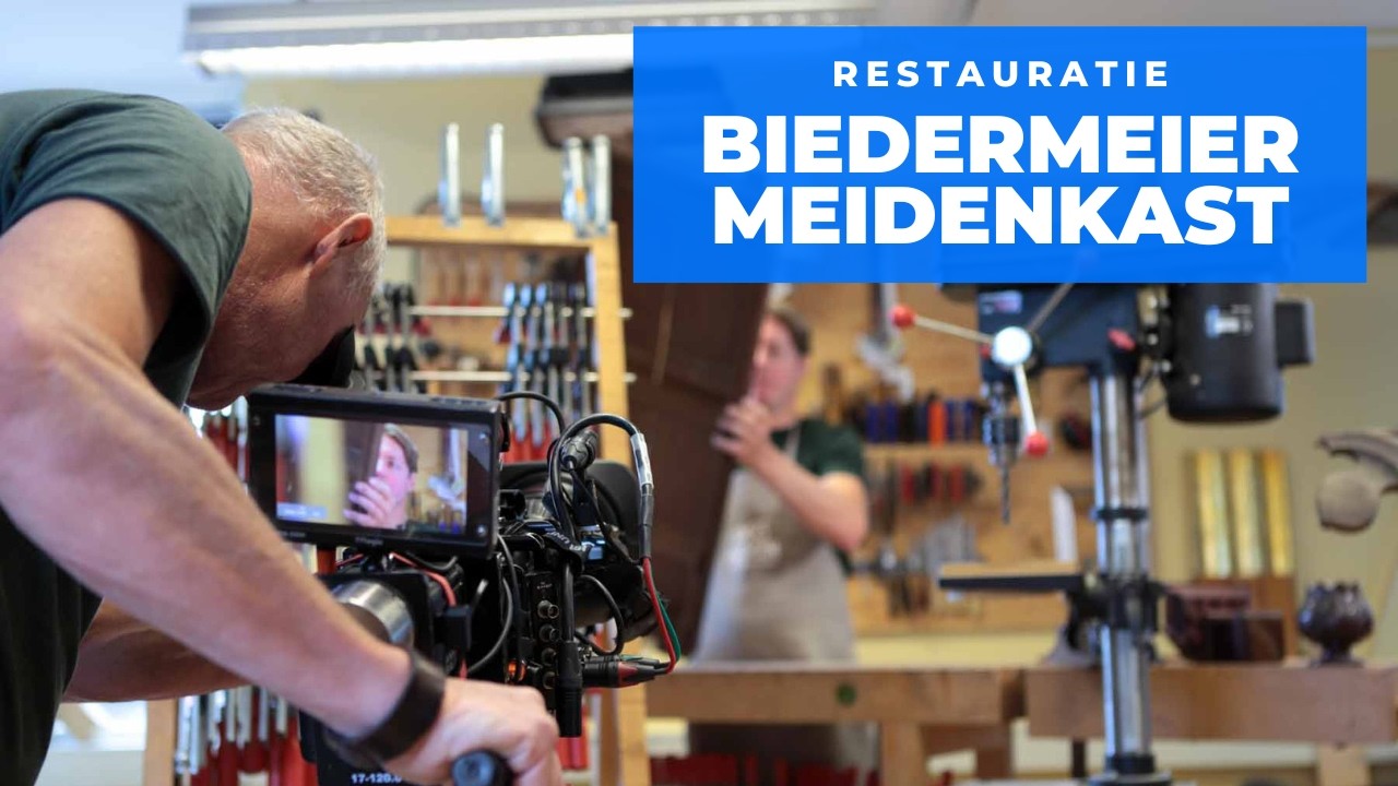 Meubelrestauratie Biedermeier mahonie Meidenkast - Ramses Hertman Meubelrestauratie