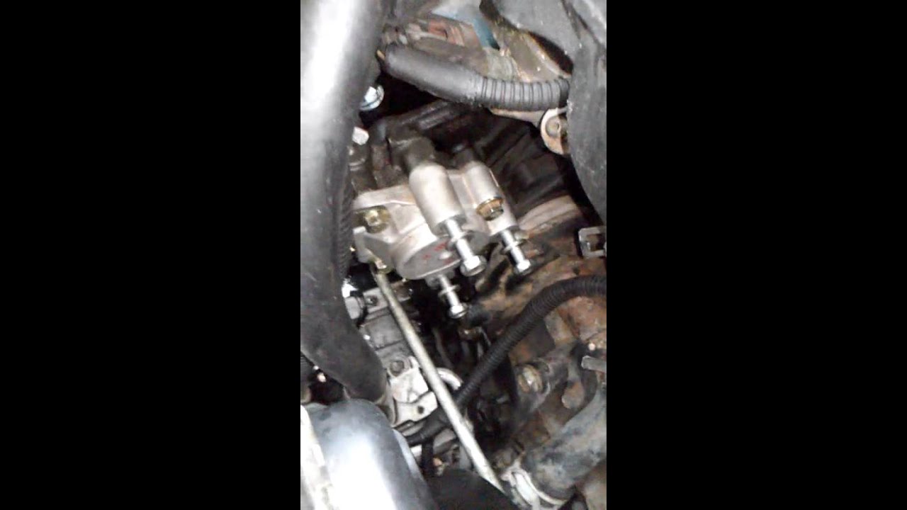 Replacing the Power Steering pump, 01 PT Cruiser