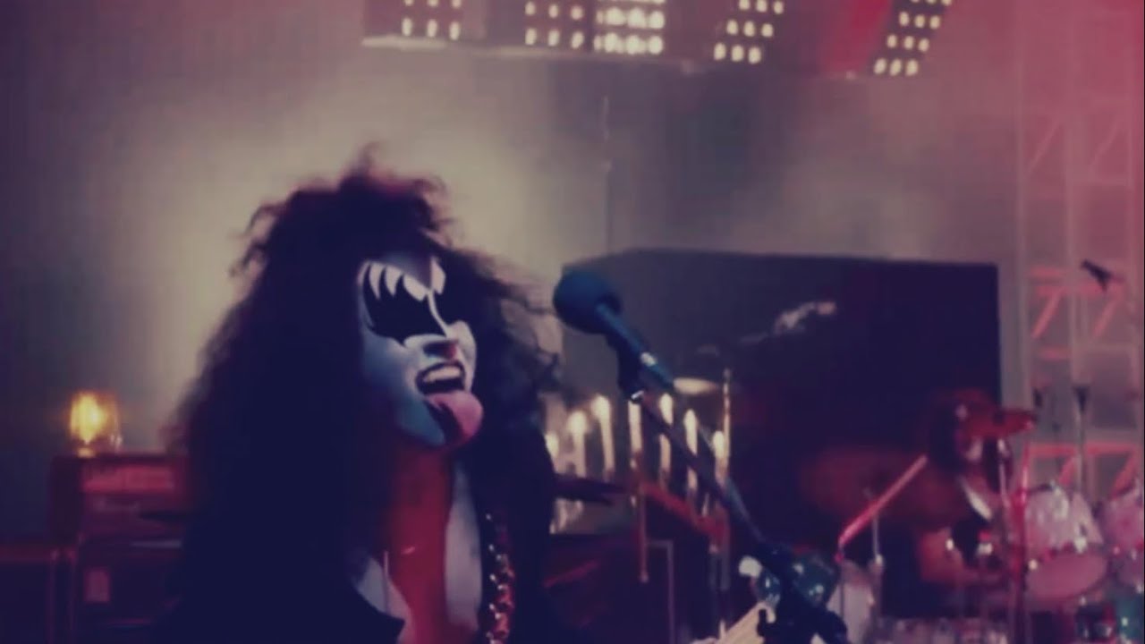 Spinning Gold KISS (Alive! Audio) Original Clip vs Edit
