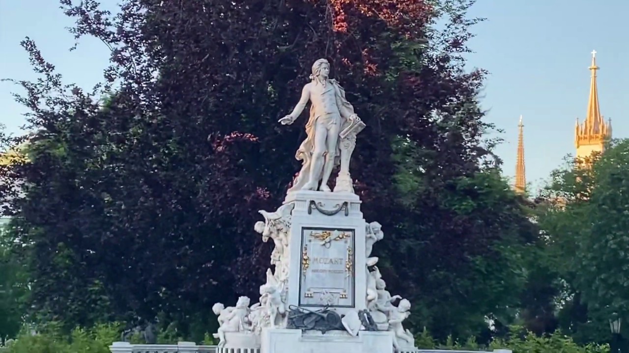 7. May 2020 /Mozart-Denkmal #mozart #denkmal #monument #burggarten #wien