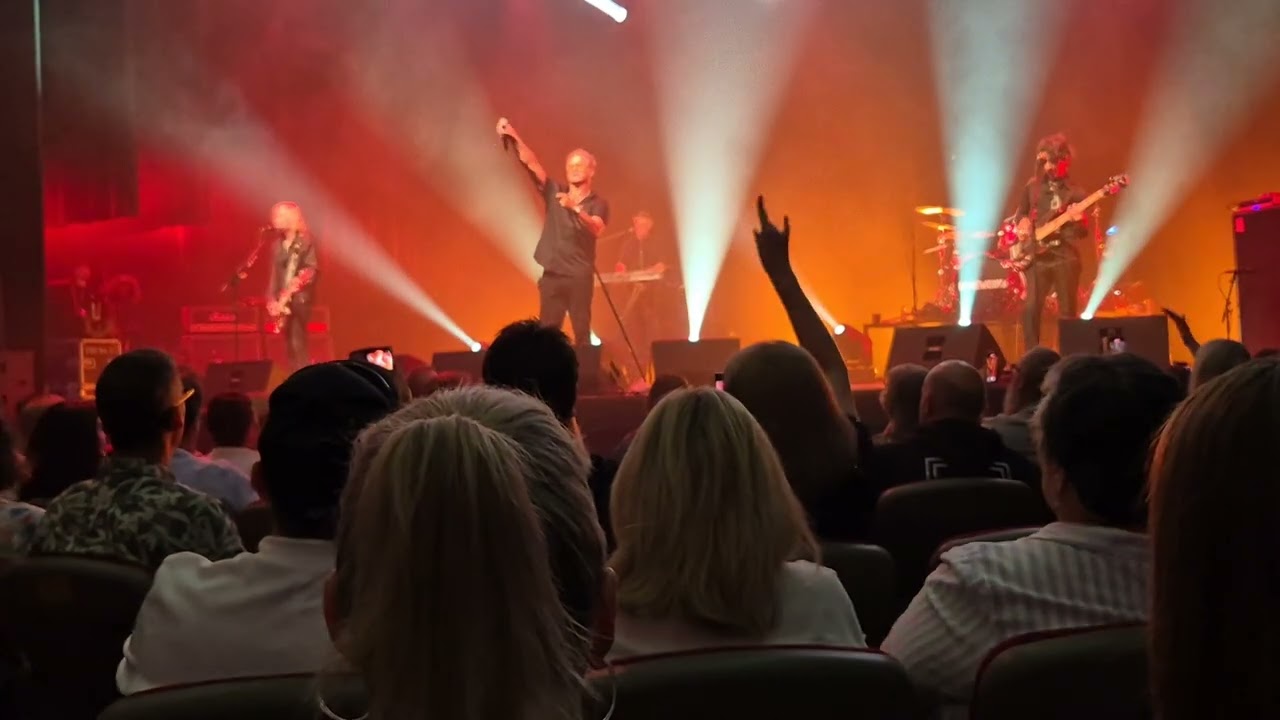 Noiseworks Hot Chilli Woman and  cover of Led Zeppelin Rock and Roll Bunbury 25 March 2025 💕
