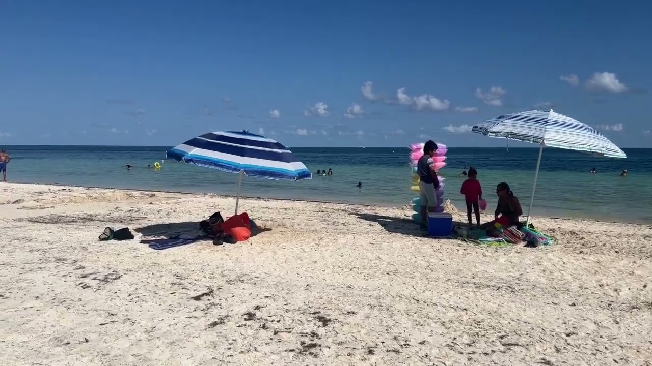 A walk down Puerto Morelos Beach to The Fives