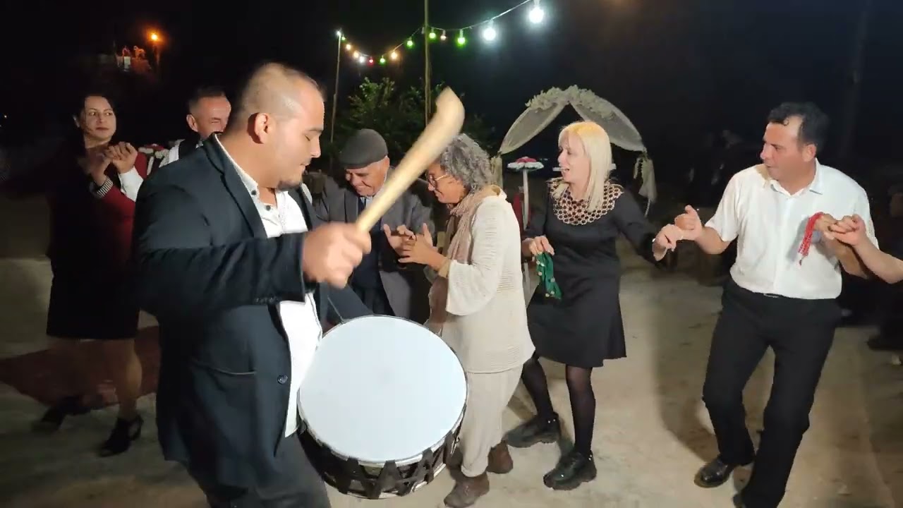 tokmaklı yeşilova yazan kalem siyah solist Emrah kuşcu