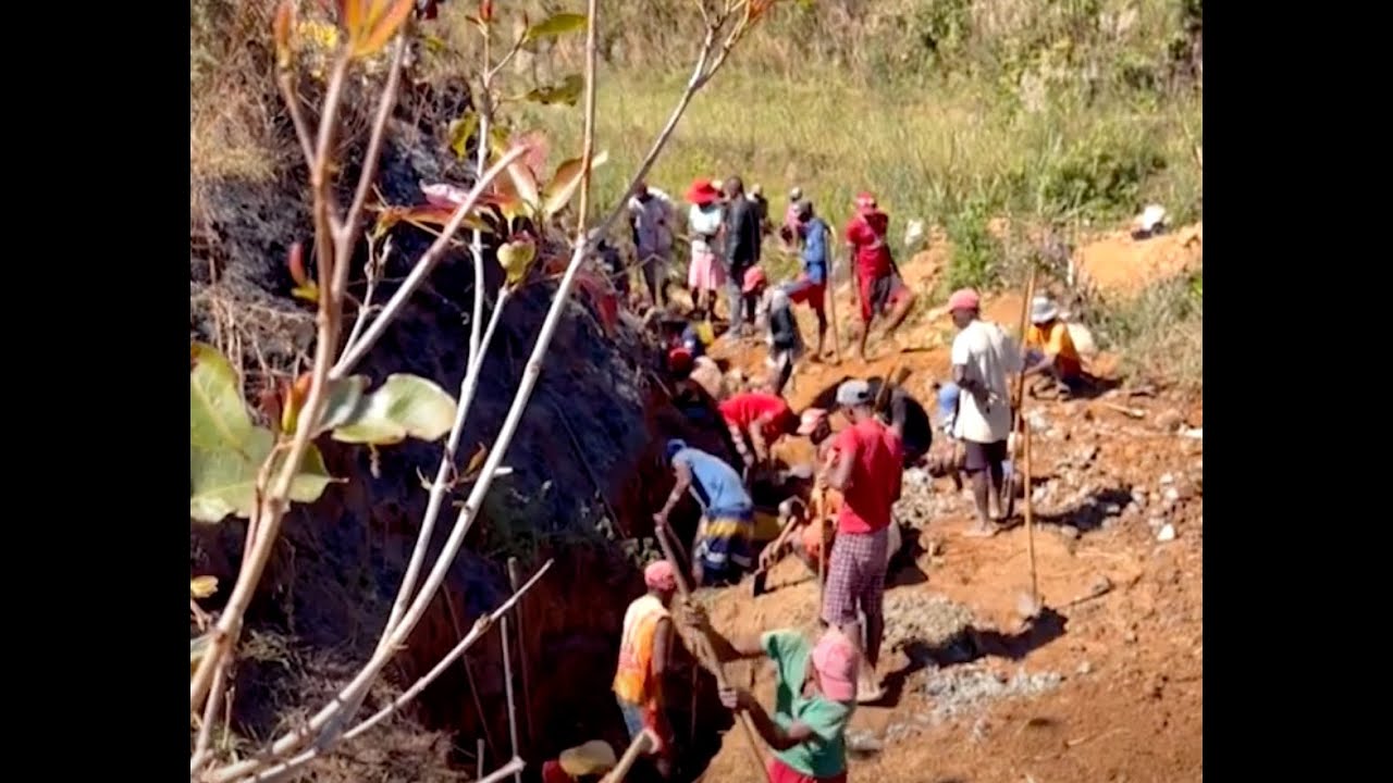 Gemstone mining boosts Madagascar’s economy