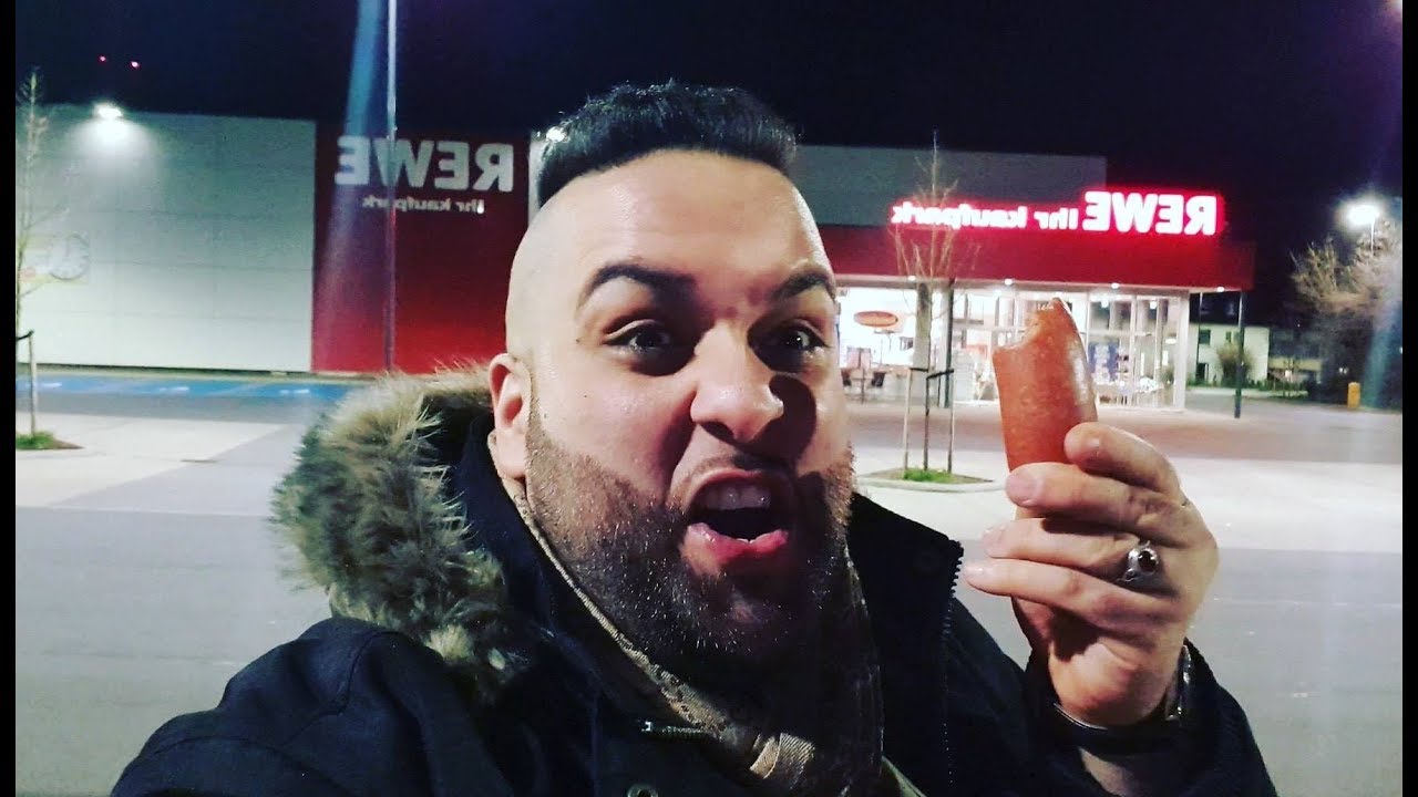 Mr.Wixa probiert Sucuk | SCHMEEECKT | Daaahahaha 👌😂👌