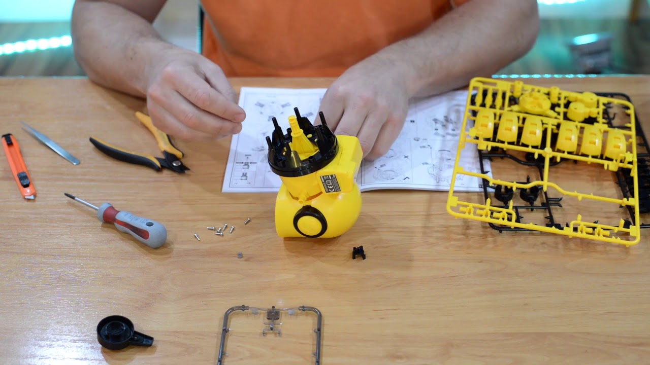 tobbie el robot ksr18 