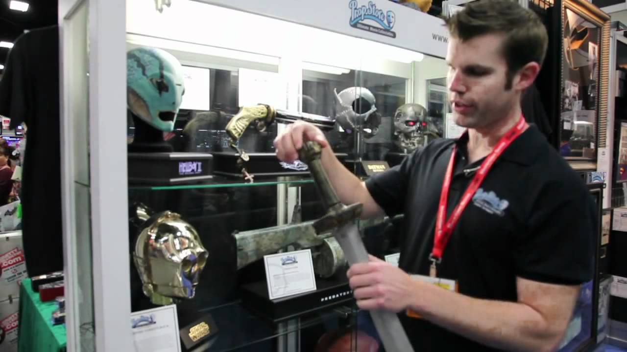 Comic Con 2011 Interview Brandon Alinger, Prop Store   YouTube
