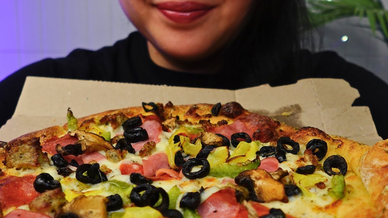 ASMR | DOMINO'S PIZZA | Eating sounds No talking