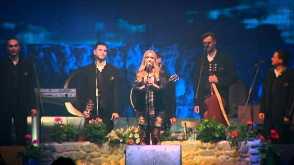 IVANA RADOVNIKOVIĆ & KLAPA KAMPANEL- ŠKAFETIN (official live video)