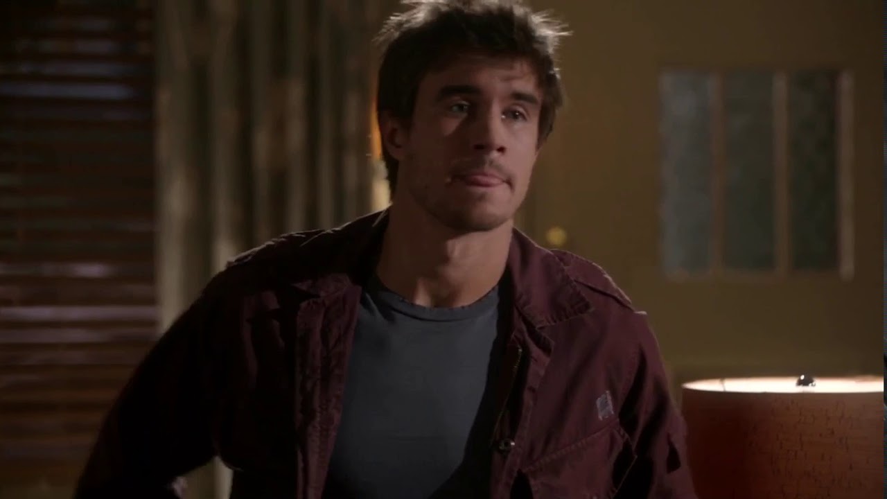 Jane By Design - Billy Finally Realizing the Obvious | 1x10 The End of the Line (HD)