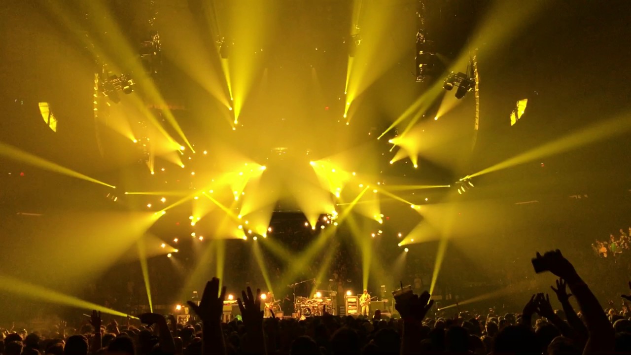 Phish - CK5 owns Simple (outro jam) as only Chris Kuroda can 8/6/17 MSG NYC Baker's Dozen Night 13