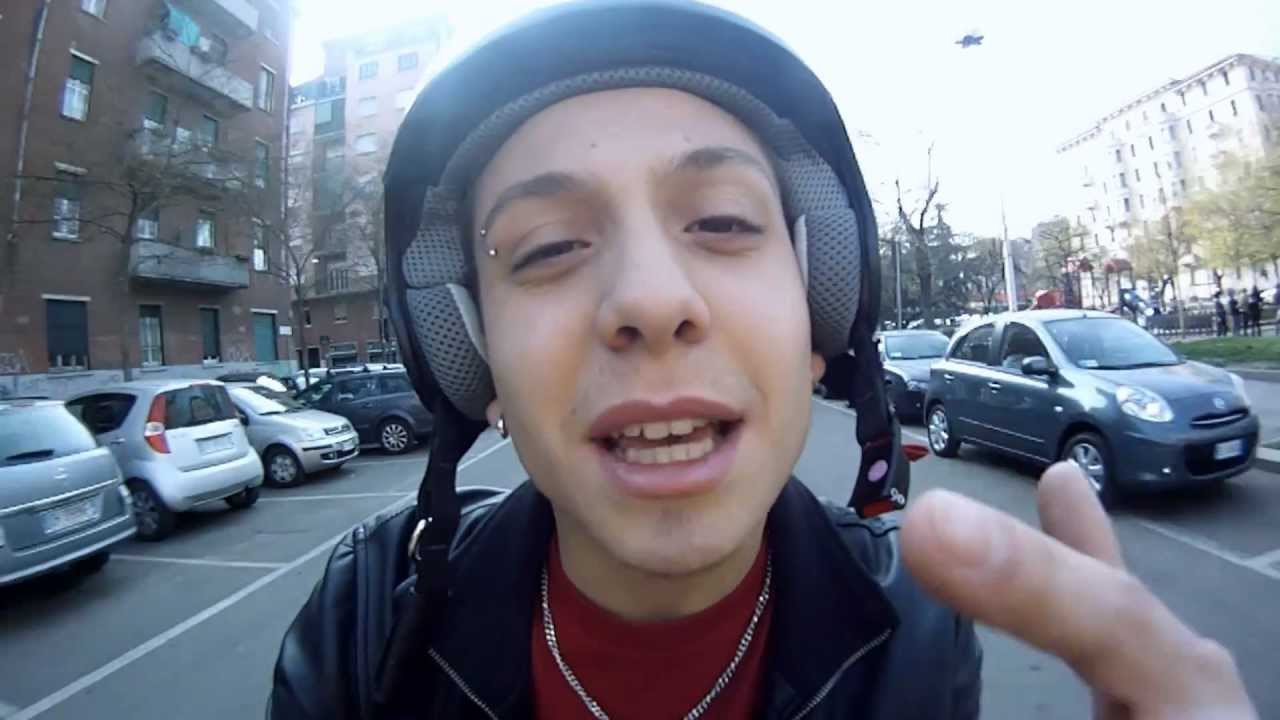 GIAIME - MINORENNI COI TRAMPOLI (prod. Mau) - OFFICIAL VIDEO